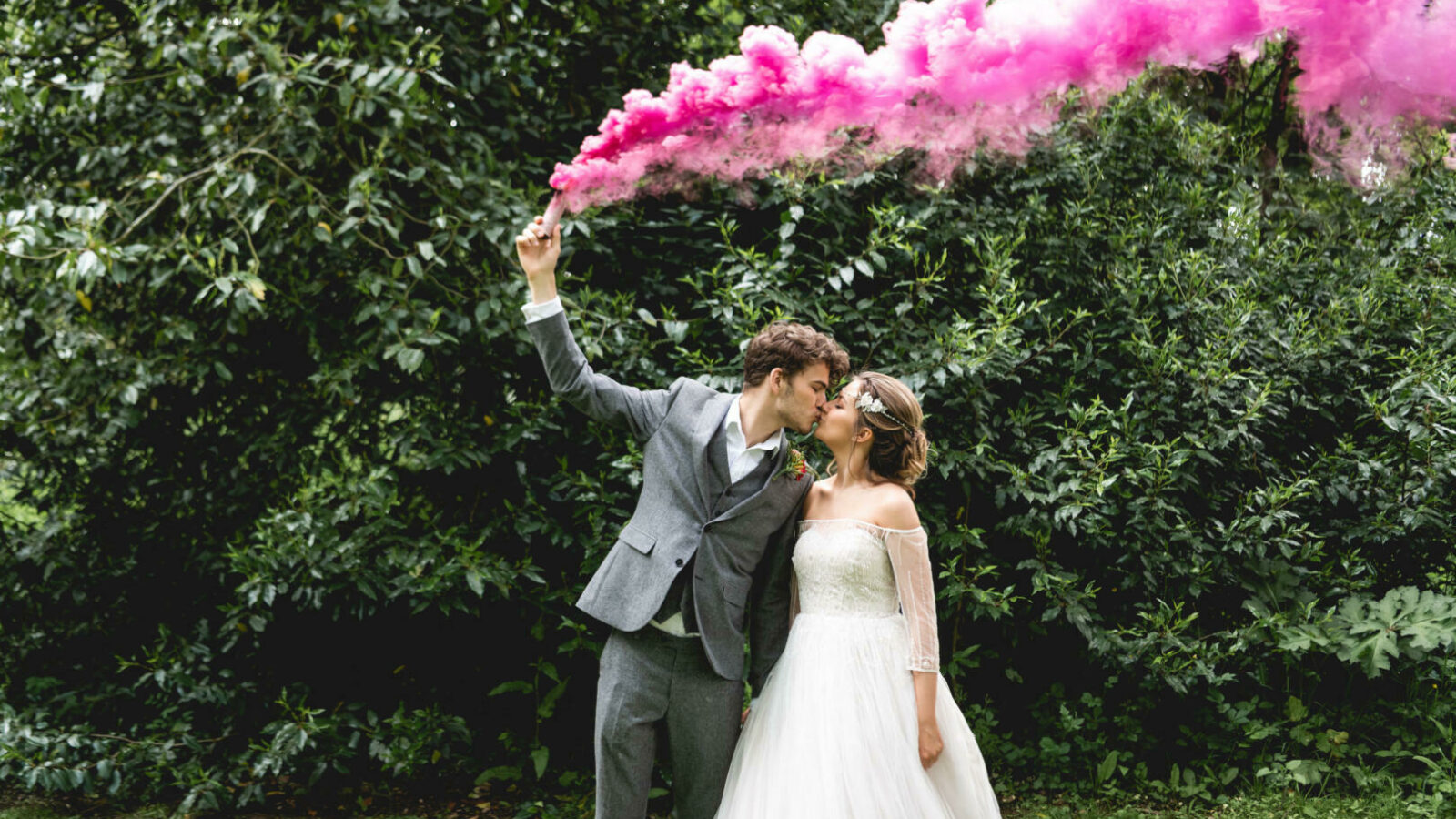 smoke bomb wedding